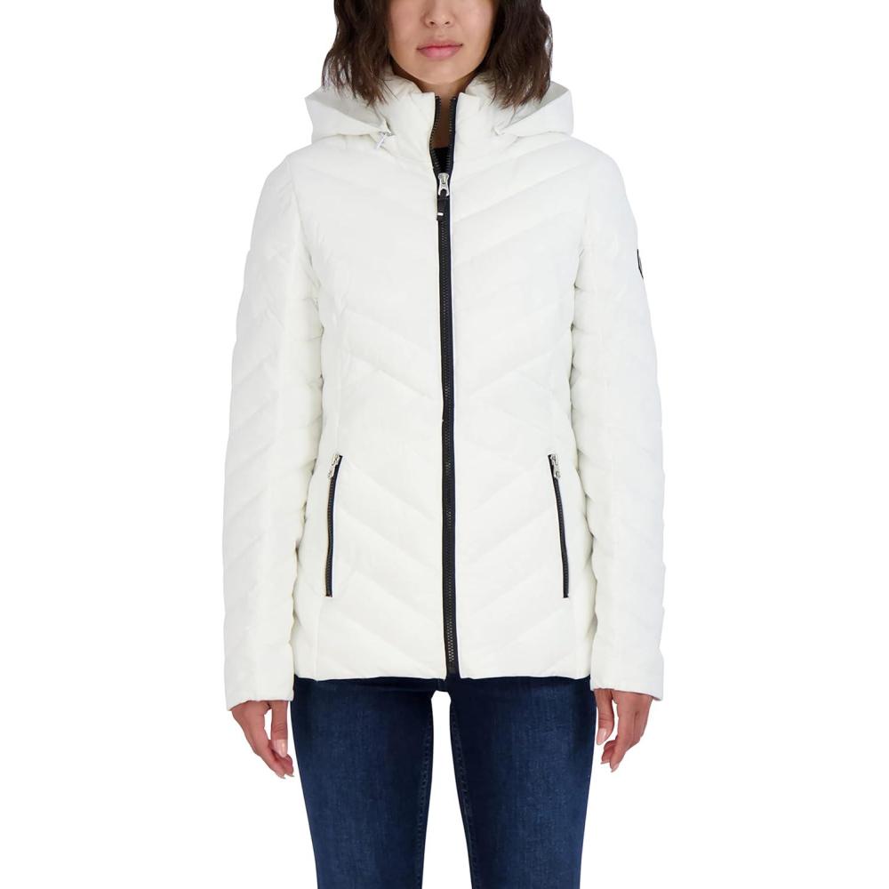 imageNautica Womens Short Chevron Packable Down JacketWinter White