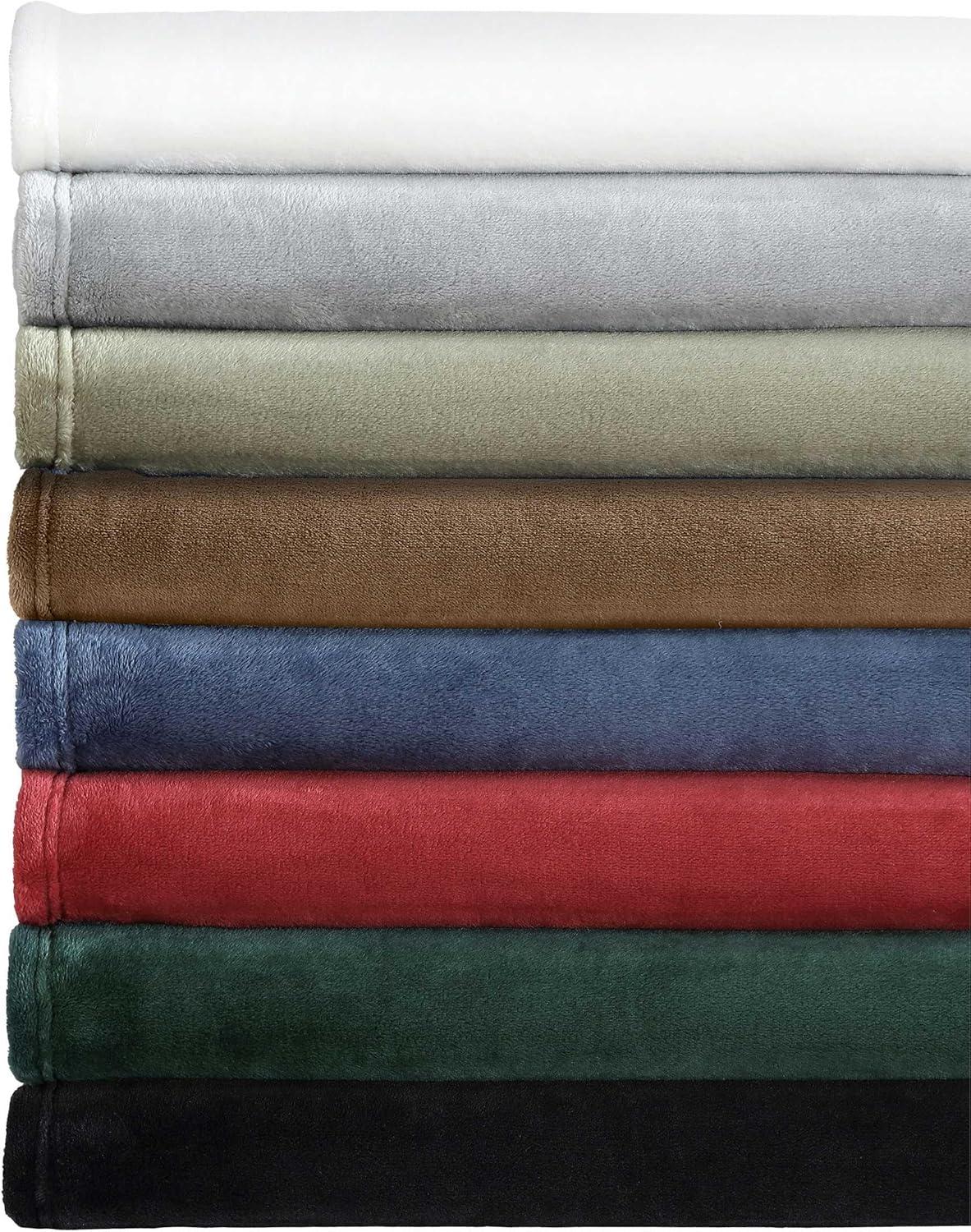 imageNautica Twin Blanket Soft Plush Fleece Bedding Ideal for Bed or Couch Dorm Essentials OekoTex Certified Solid RedBrown