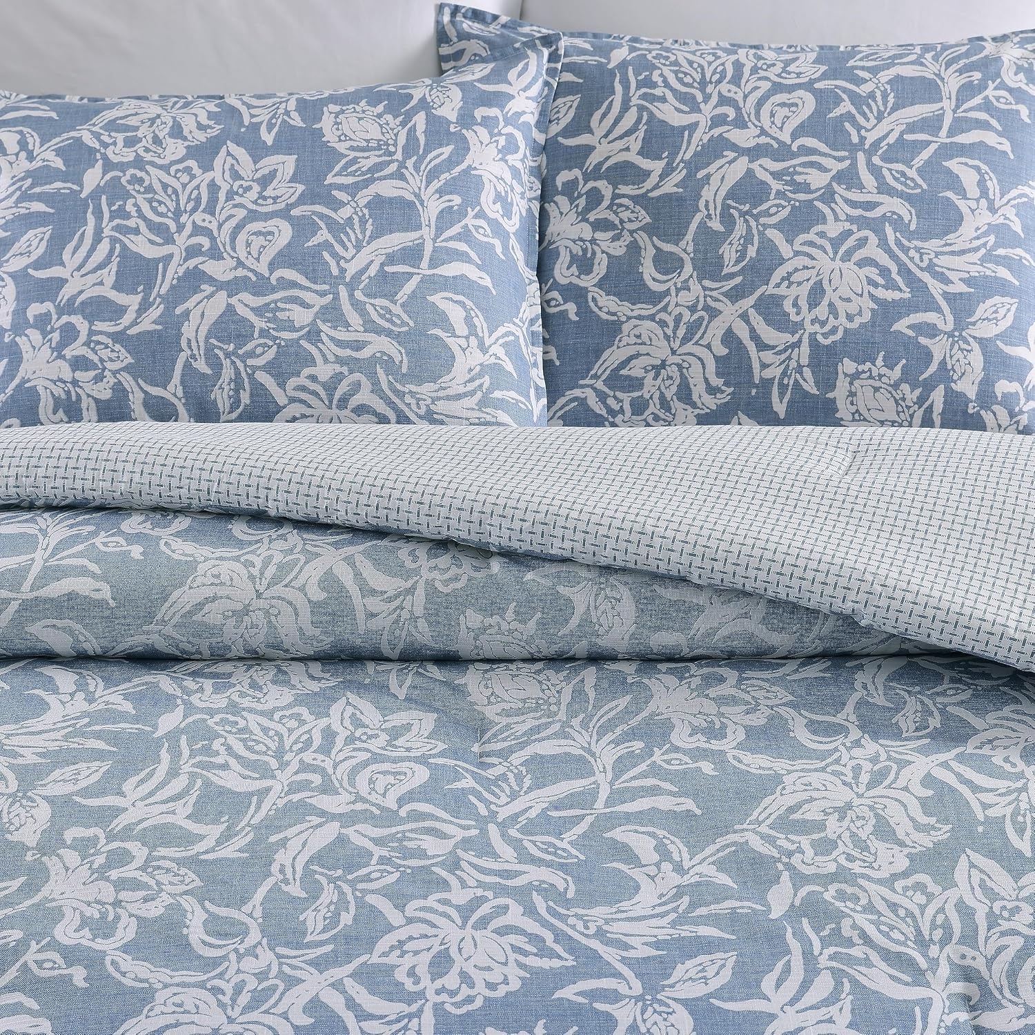image:imageNautica Queen Comforter Set Reversible Bedding with Matching Shams Floral Room Decor College Dorm Room Essentials Tortola BlueTortola Blue