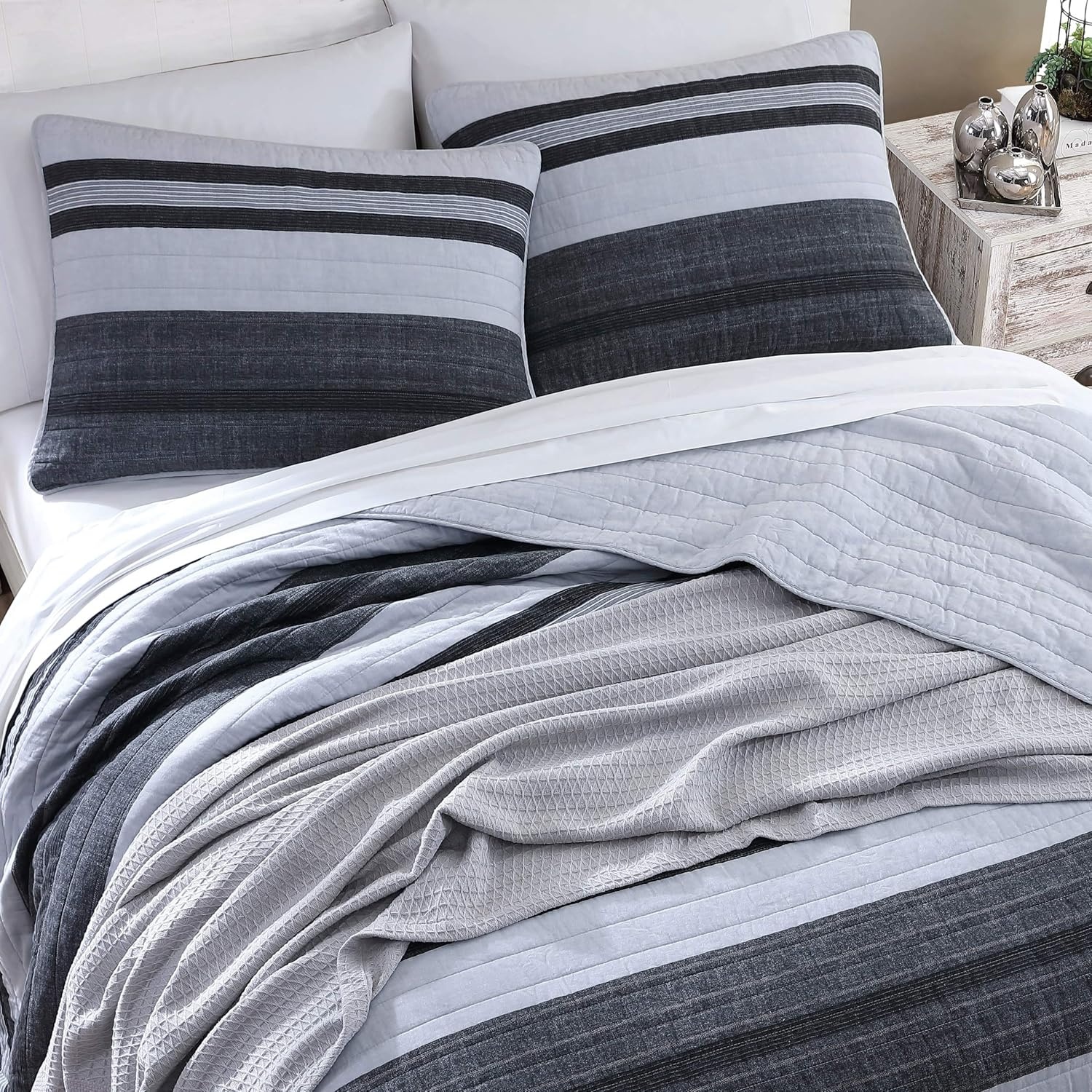 image:imageNautica Queen Quilt Set Reversible Bedding with Matching Shams Stripe Room Decor Lightweight Bed Set College Dorm Room Essentials Ardmoore GreyTwin