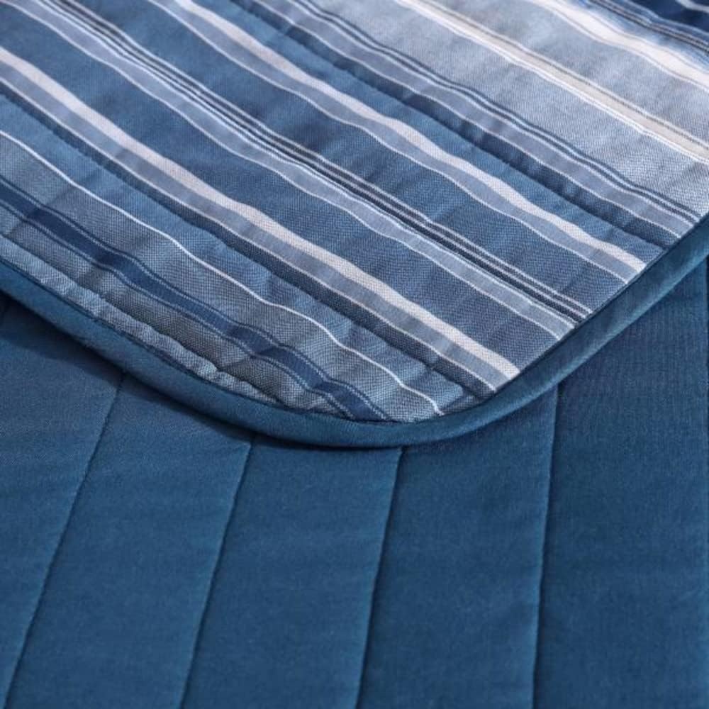 image:imageNautica Queen Quilt Set Reversible Bedding with Matching Shams Stripe Room Decor Lightweight Bed Set College Dorm Room Essentials Coveside BlueDark BlueMedium Blue