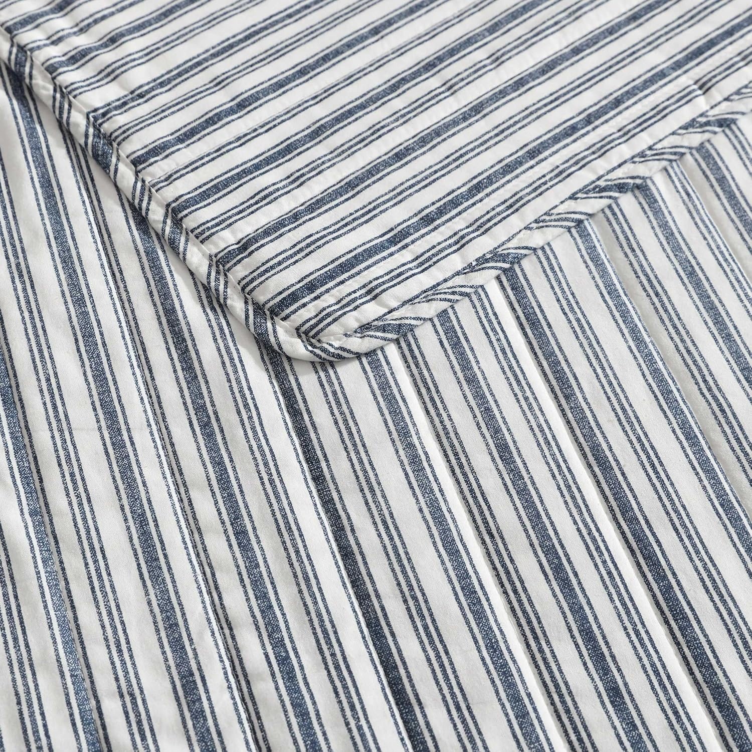 image:imageNautica Quilt Set Soft Bedding with Matching Sham Rounded Corner Reversible Design Coleridge Blue TwinColeridge Blue