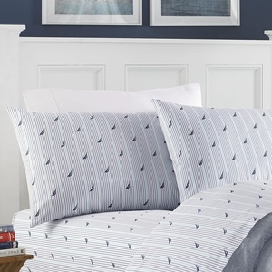 Nautica – Full Size Sheet Set, Crisp Cotton Percale Bedding with Matching Pillowcases, Lightweight & Breathable Bed Sheets, Deep Pocket, College Dorm Room Essentials (Whitewood Sail Blue)(Audley Blue)